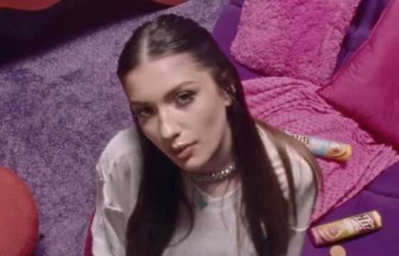 Ciastka Hit reklamowane w nowym teledysku Viki Gabor