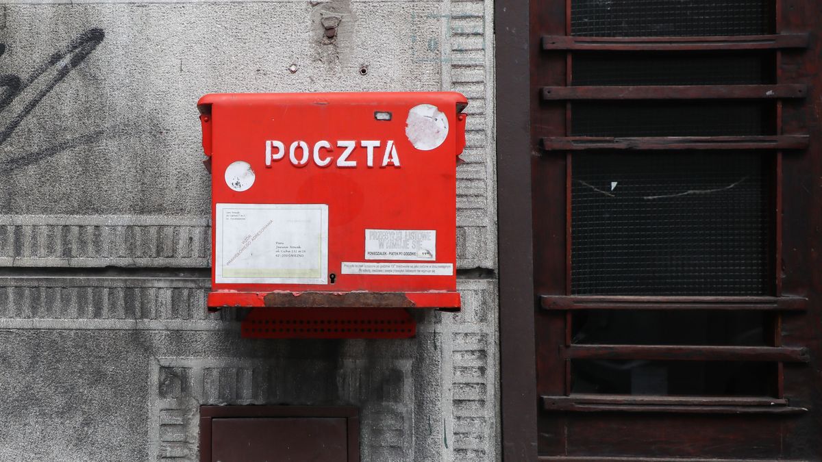 Poczta Polska mailbox in Krakow, Poland on April 30, 2020.  A voting package leaked in the upcoming correspondence election with a full list of candidates for Presidential office and with name and surname statement on secret voting. Despite coronavirus pandemic, Poland's government plans to hold the presidential election on May 10 in the form of a correspondence vote. (Photo by Beata Zawrzel/NurPhoto via Getty Images)