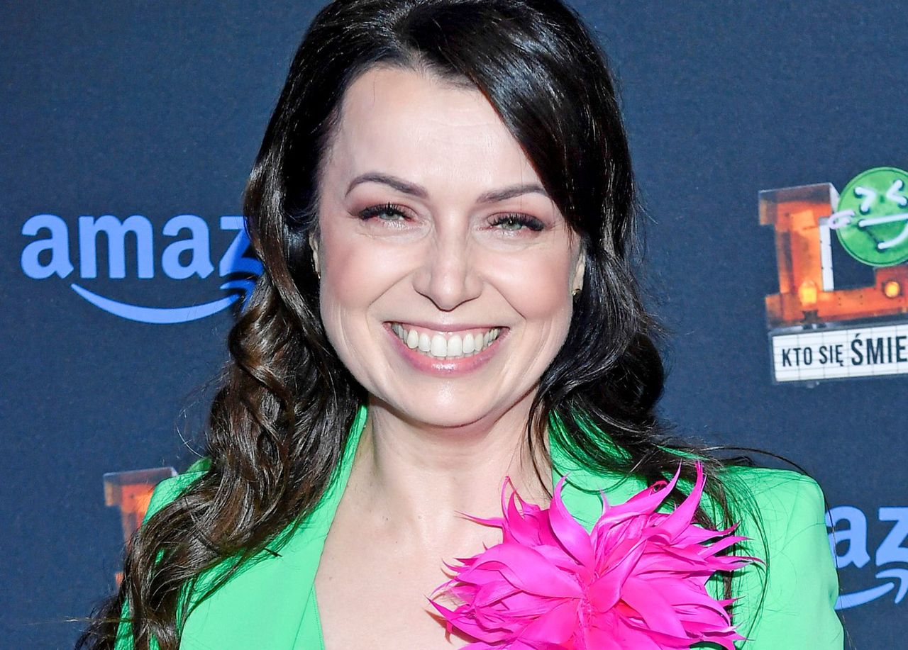 Katarzyna Pakosińska wybrała wiosenne kolory na premierę komediowego show 