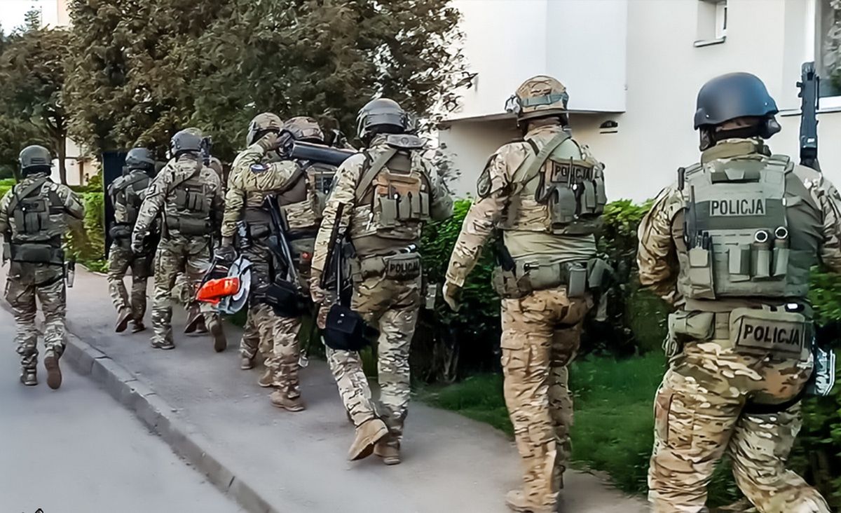 Gang rozbity. Mógł sprowadzić do Polski ponad 5 ton narkotyków