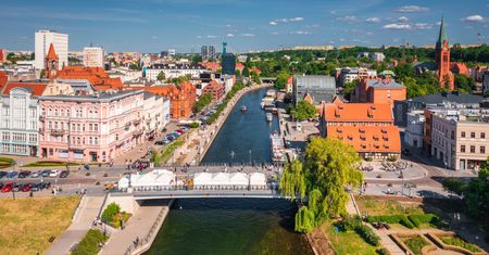 Pogoda w Bydgoszczy. Prognoza na piątek 2 stycznia. Przelotny śnieg i chłodny wiatr