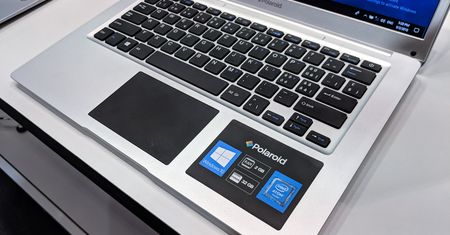 Polaroid: o tym, jak fotograficzny innowator stał się marką najniższej klasy laptopów