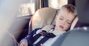 Dlaczego dzieci nie powinny spać w fotelikach samochodowych?