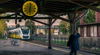 PKP PLK przedstawiły plan przetargowy na 2026 r. Wśród nich kolej do lotniska Modlin