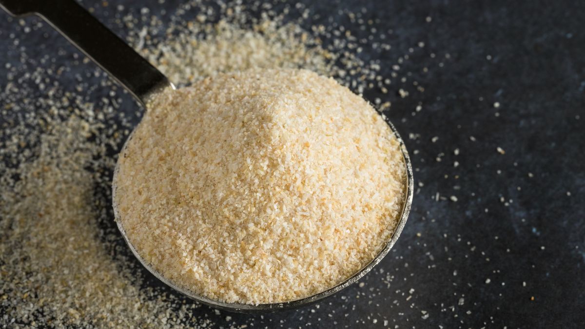 Onion Powder Spilled from a Teaspoon
Onion Powder Spilled from a Teaspoon
teaspoon, measuring, spoon
Michelle Lee Photography
powder, isolated, nobody, macro, close up