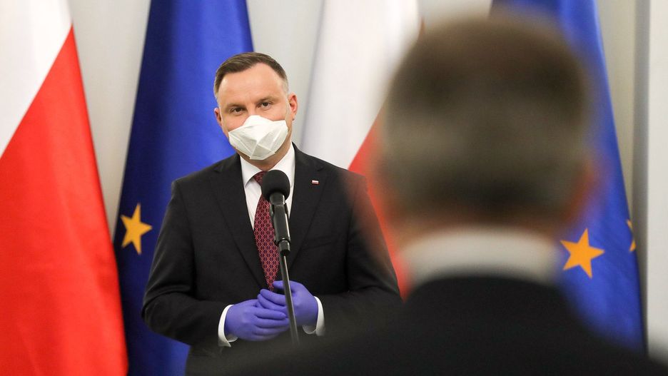 Koronawirus w Polsce. Prezydent Andrzej Duda w maseczce. Fot: Jakub Szymczuk 