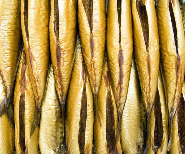 Nienasycone kwasy tłuszczowe, które znajdziesz w rybach wspomagają pracę mózgu