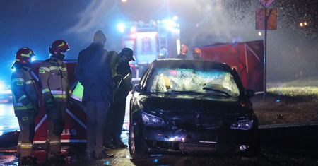Złaków Kościelny. Tragedia po pogrzebie. BMW wjechało w grupę ludzi