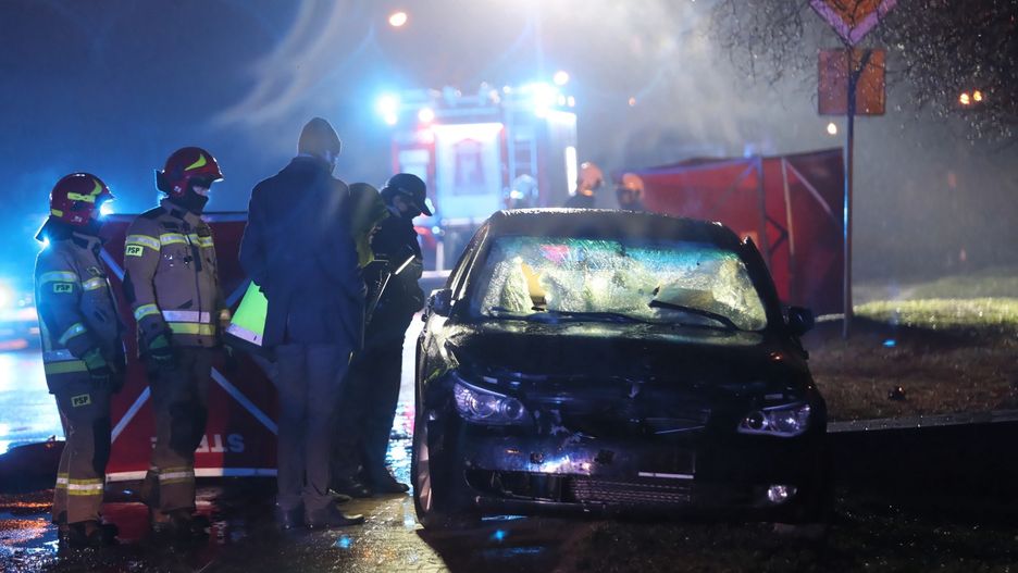 Złaków Kościelny. Tragiczny wypadek. Zginęły dwie osoby