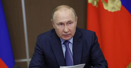 Kreml angażuje dzieci w wojnę. Tak pracują na rzecz armii