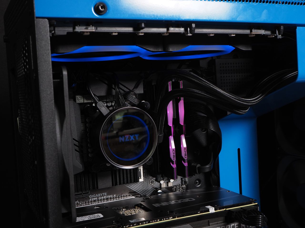 Test NZXT Kraken X52 v2: mały, a potrafi