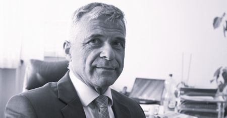 Nie żyje Jerzy Soska. Byłego burmistrza Zakliczyna i dyrektora "Zielonki" żegnają samorządowcy, uczniowie i nauczyciele