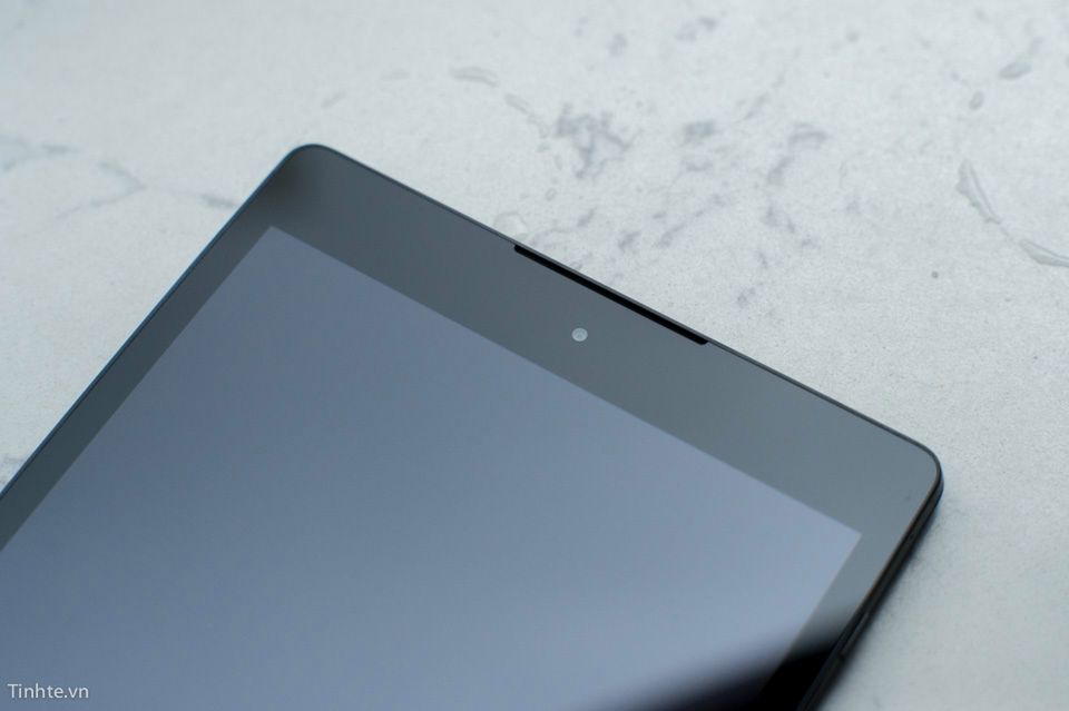 Wreszcie ładny Nexus. Widać rękę projektantów HTC 7