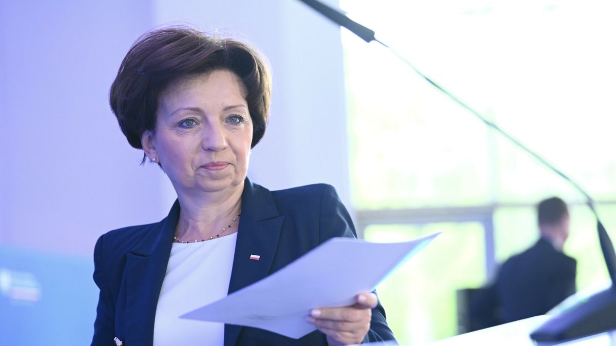 Minister rodziny i polityki społecznej Marlena Maląg