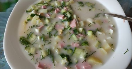 Nasi sąsiedzi zajadają się tą zupą. Poprawi trawienie i ukoi jelita