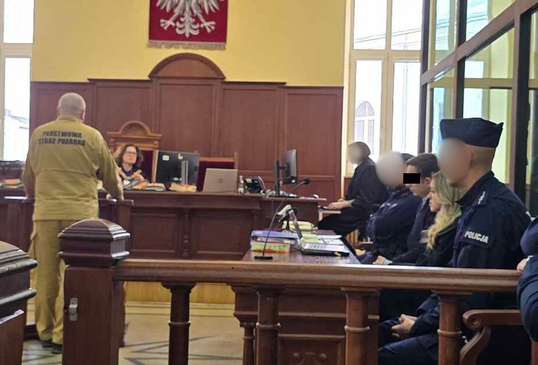 W trakcie rozprawy zeznawali strażacy z PSP