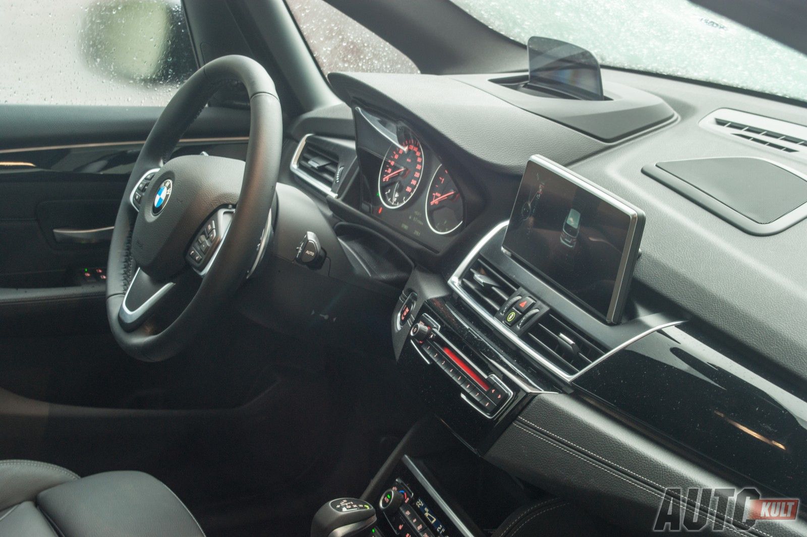 BMW serii 2 Active Tourer 225i - test [galeria] 16