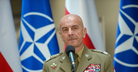 Odchodzący generał zrobił furorę jednym wywiadem. Zachwycił w USA