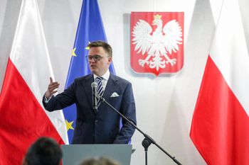Hołownia zabrał głos po przesłuchaniu. Tak tłumaczy słowa o "zamachu"