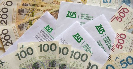 ZUS daje pieniądze dla tysięcy Polaków. Są ostatnie dni na wniosek