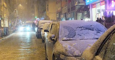 Drogi w Europie oblodzone. Skrajnie trudne warunki