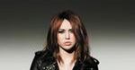 Naga Miley Cyrus śpiewa dla nagiej publiczności