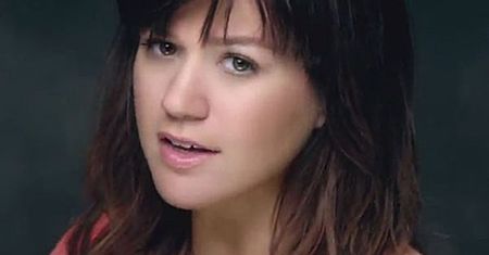 Nowy teledysk Kelly Clarkson