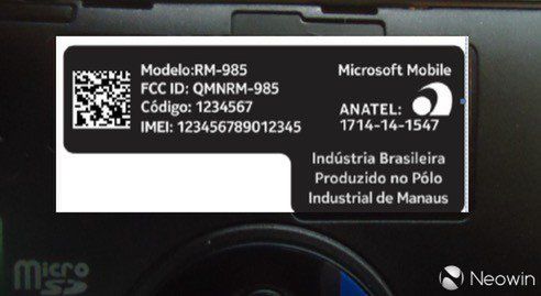 Nokia Lumia 830 będzie tańszą i mniejszą wersją Lumii 930? 9