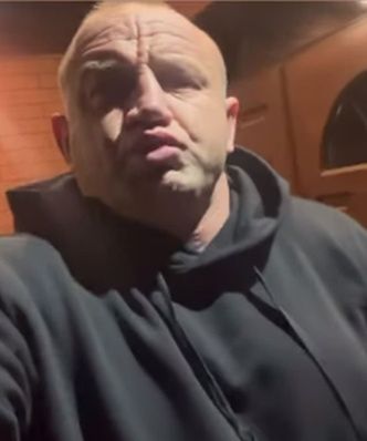 6:00 rano i mróz. Zobacz, co wymyślił Pudzianowski