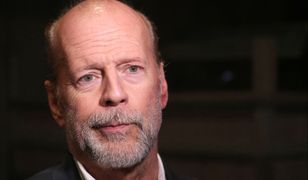 Stan Bruce'a Willisa wydaje się beznadziejny. Jego żona jest zrozpaczona