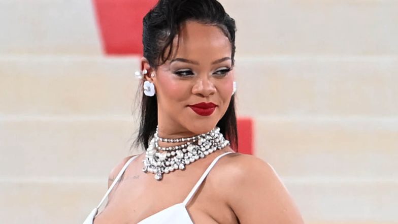 Rihanna zmieniła fryzurę 