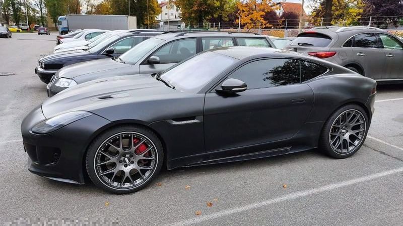 Jedno z odzyskanych aut