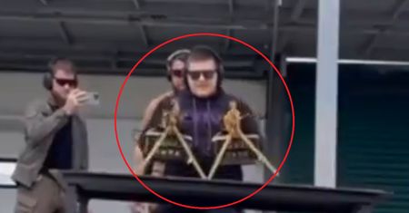 Film krąży po sieci. To 16-letni syn Kadyrowa