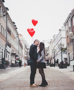 Walentynki 2023. Prezent i kwiaty droższe niż rok temu. Inflacja bije w zakochanych