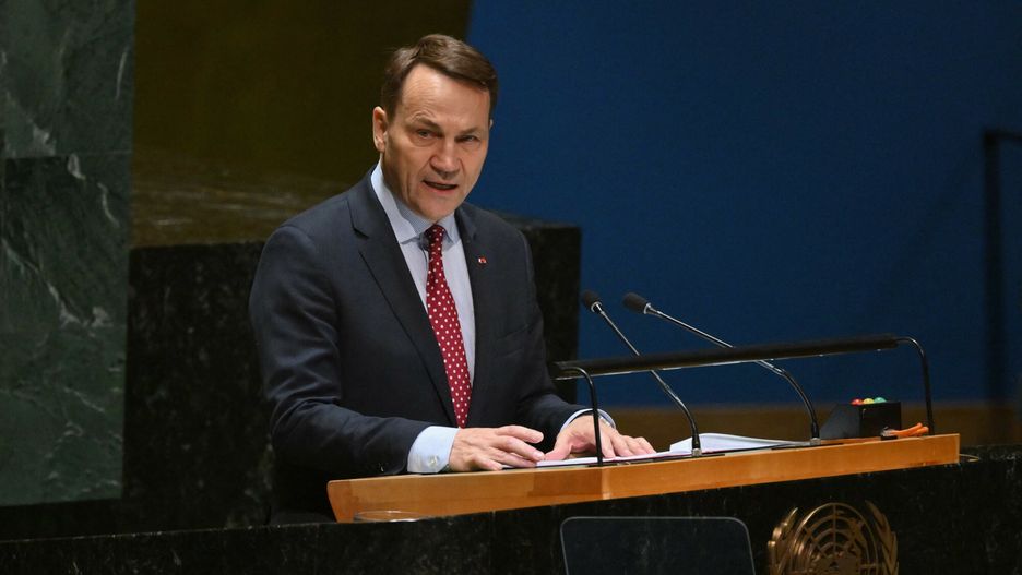 Minister spraw zagranicznych Radosław Sikorski