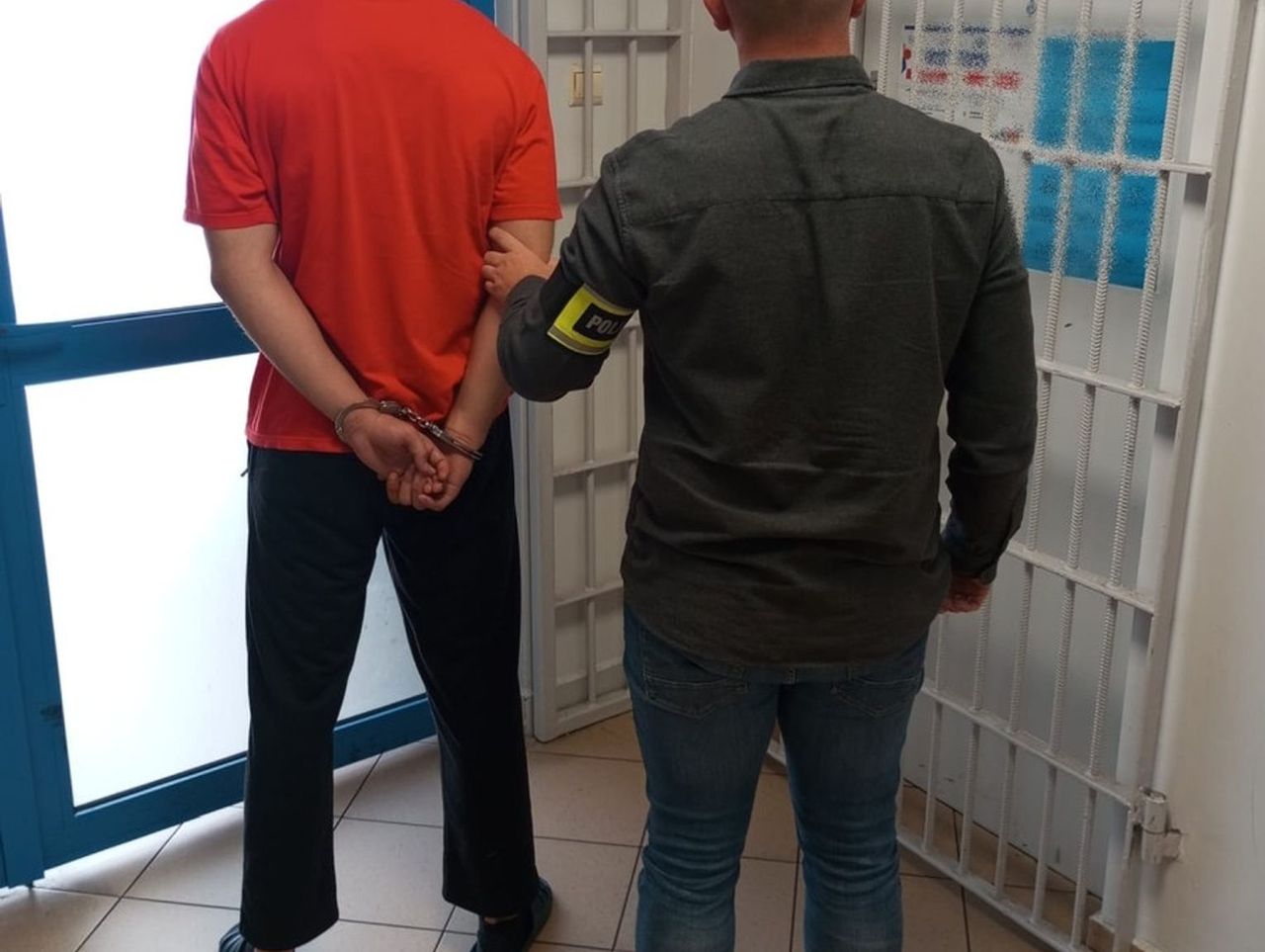 Bełchatów: 25-latek skatował mężczyznę przed jego domem