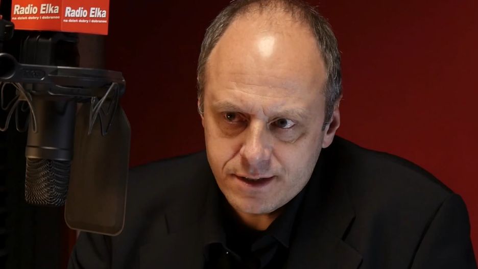Rafał Kotomski jako gość radia Elka Leszno (kadr)