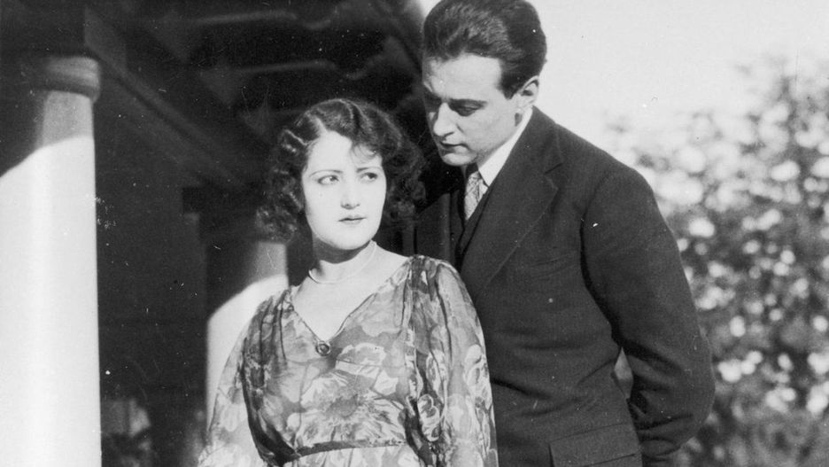 Irena Green i Andrzej Karewicz w jeden ze scen filmu "Mascotte "