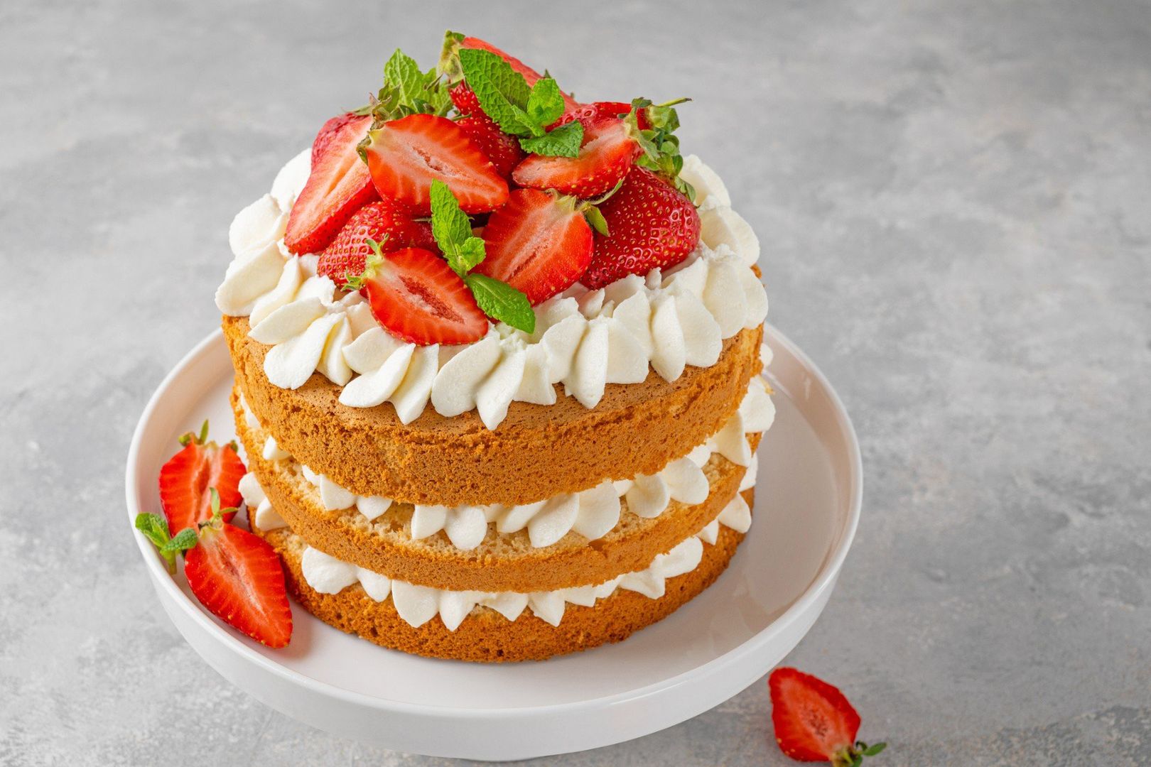 Tort truskawkowy z mascarpone