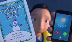 Historia dziewczynki, dla której ojciec nie ma czasu, w świątecznej reklamie BBC (wideo)