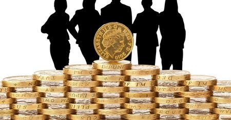 Długi samorządów, a niepłacący mieszkańcy. Co z nimi robić?