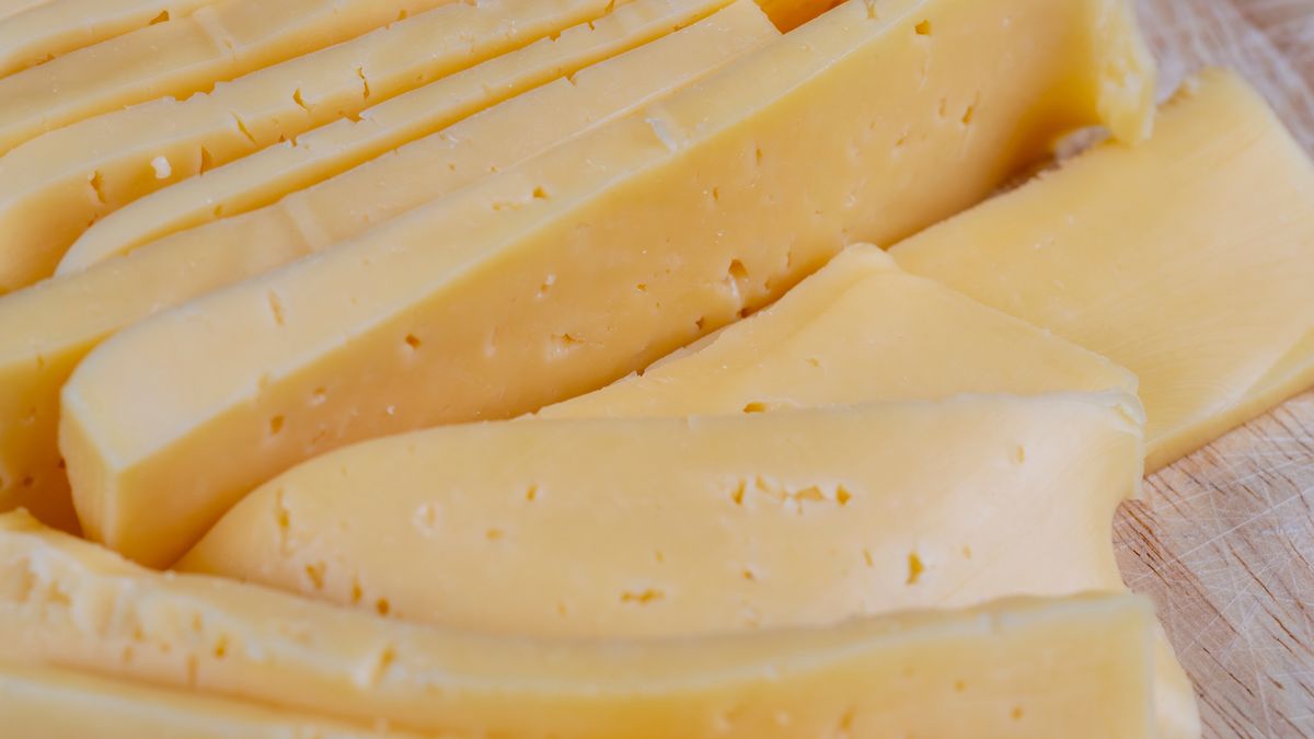 Czy można jeść nabiał po terminie ważności?