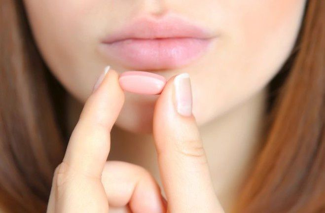 Antykoncepcja w pigułce – jak tabletki hormonalne wpływają na wygląd i zdrowie kobiety?