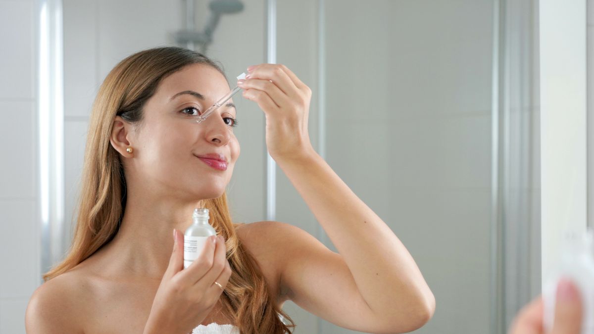 Kwasy owocowe zawierają co najmniej jedną grupę hydroksylową (OH) oraz karboksylową (COOH).