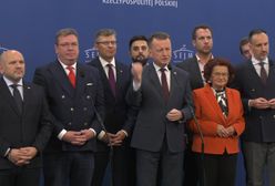 Skoczyli sobie do oczu na konferencji. Musiał uspokajać Błaszczak