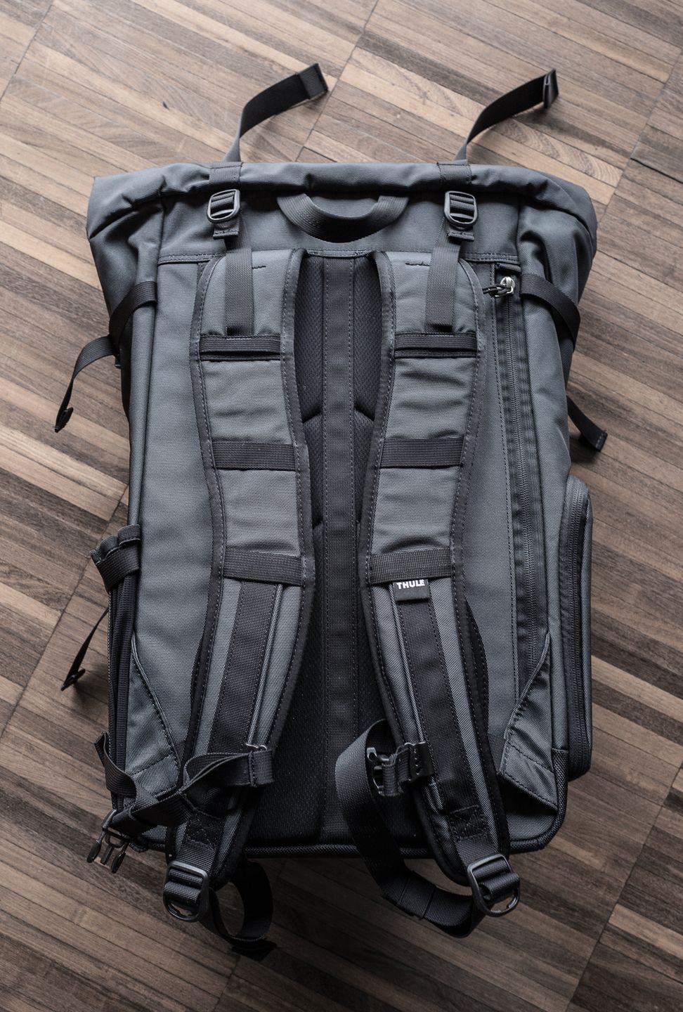 Thule Covert DSLR Rolltop - plecak fotograficzny dla aktywnych mieszczuchów [test] 5