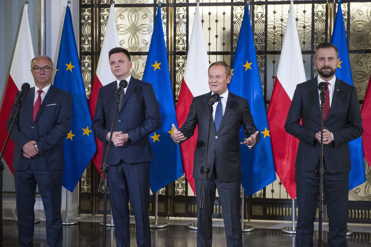 Dotychczasowa opozycja tworzy nowy rząd. Powstanie on, zgodnie z decyzjami prezydenta Andrzeja Dudy, po 13 listopada