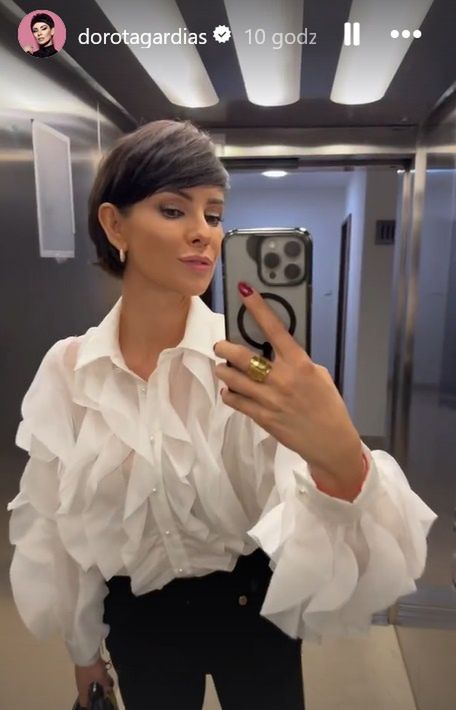 Dorota Gardias w biało-czarnym zestawie