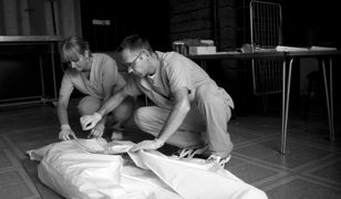 Tajemnicze zwłoki w jaskini.