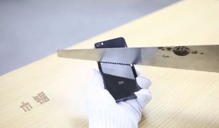 Producenci niektórych aplikacji marzą, by wycisnąć z naszego telefonu wszystkie dane.